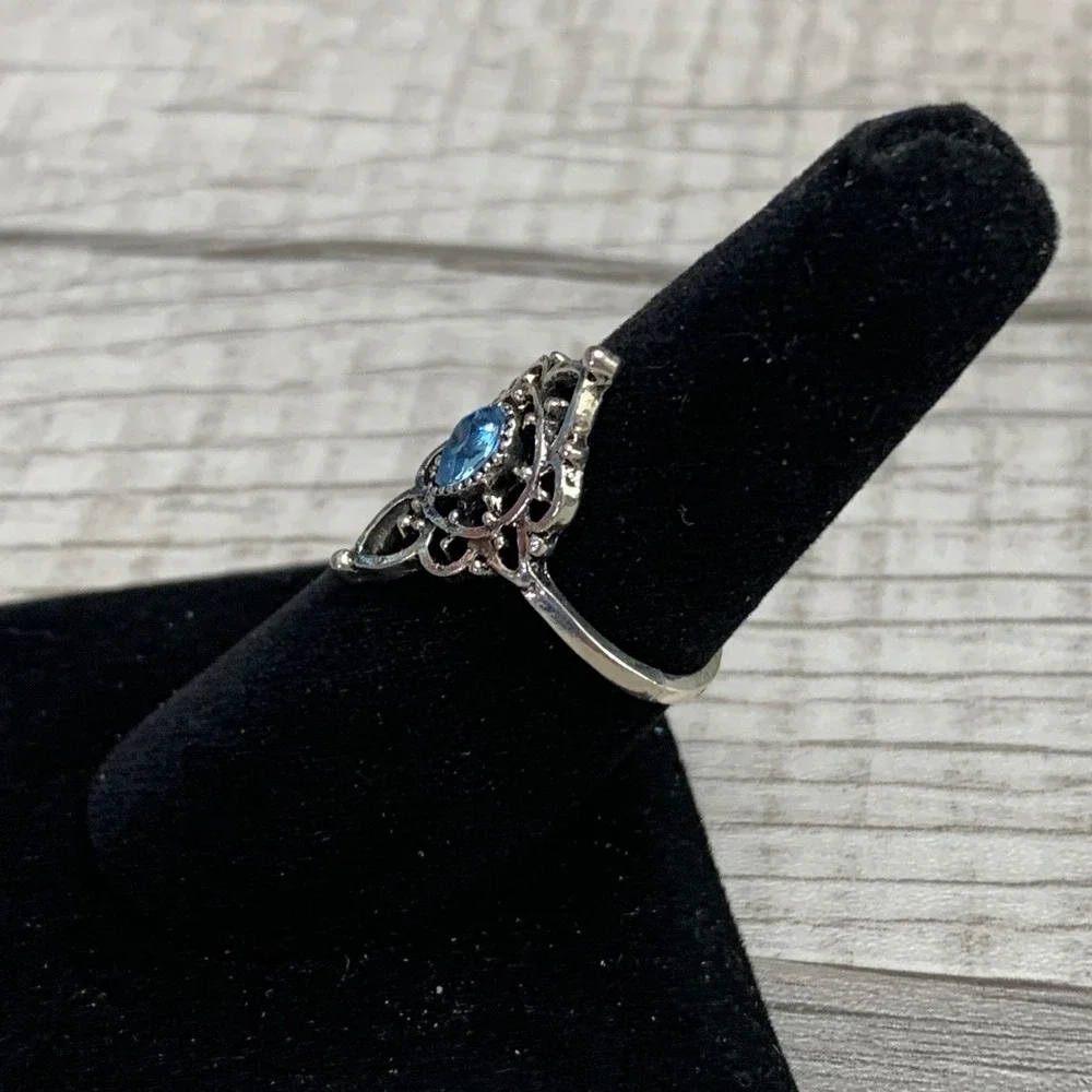 Boho Silver Tone Filigree Pear Cut Blue Stone Ring Size 7.75 Vintage Style 4623